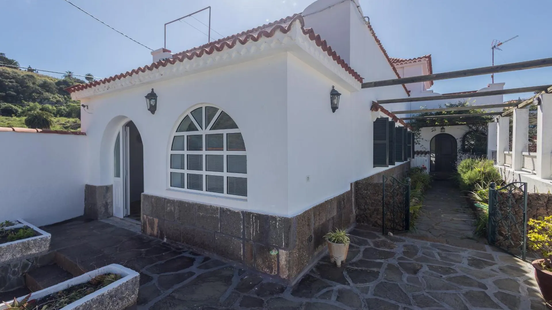 Bandama Country Home - 3Br With Garden 圣布里吉达